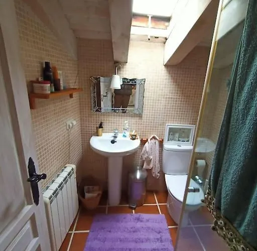 Casita De Ensueno, En La Sierra De * 세고비아