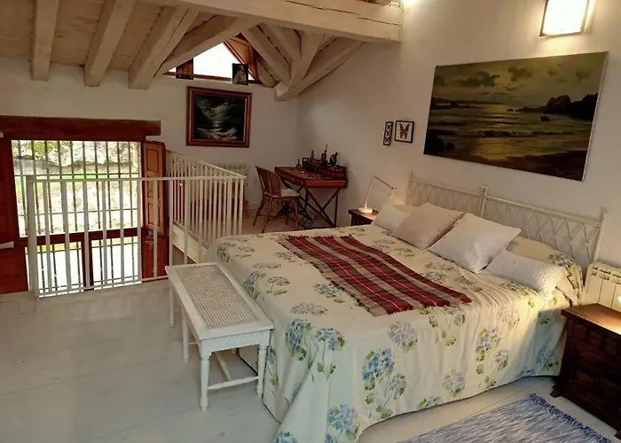 Casita De Ensueno, En La Sierra De 세고비아