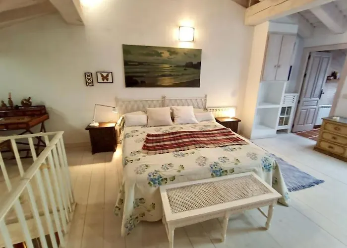 Casita De Ensueno, En La Sierra De * 세고비아